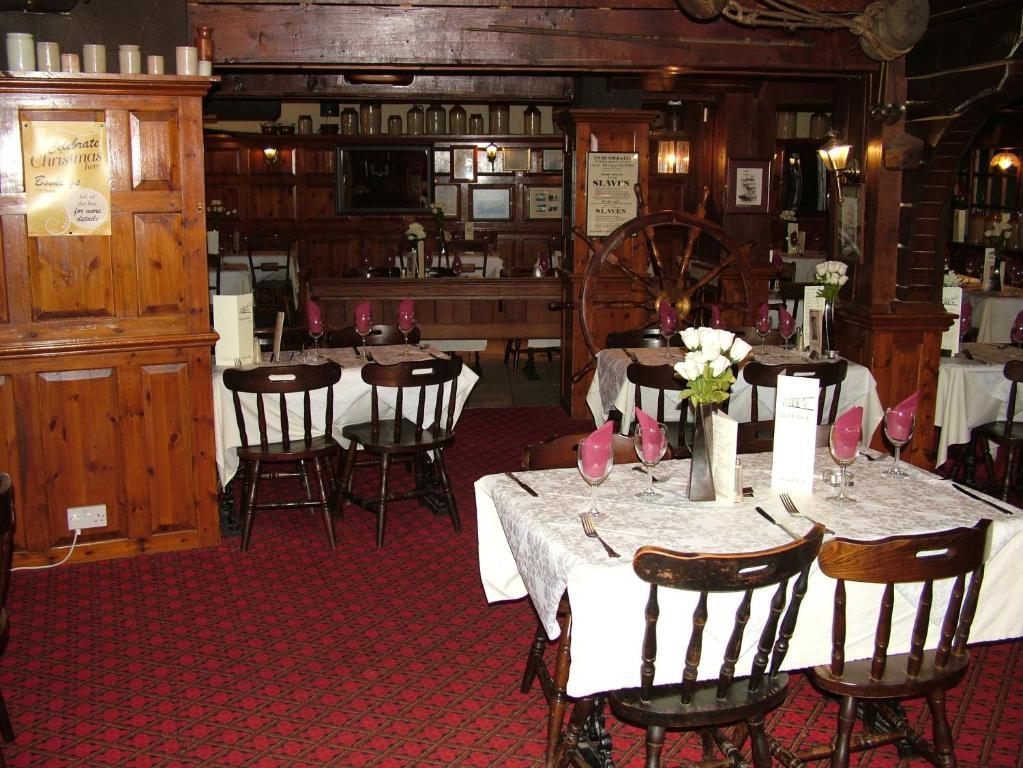 The Spice Ship Weymouth Exterior foto
